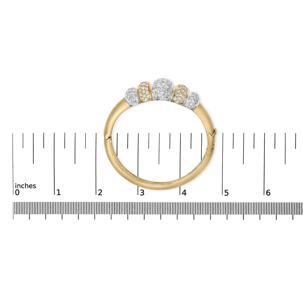 18K Gold 6.00 Cttw Diamond Graduating Dome Bangle Bracelet (G-H Color, VS2-SI1 Clarity)-4