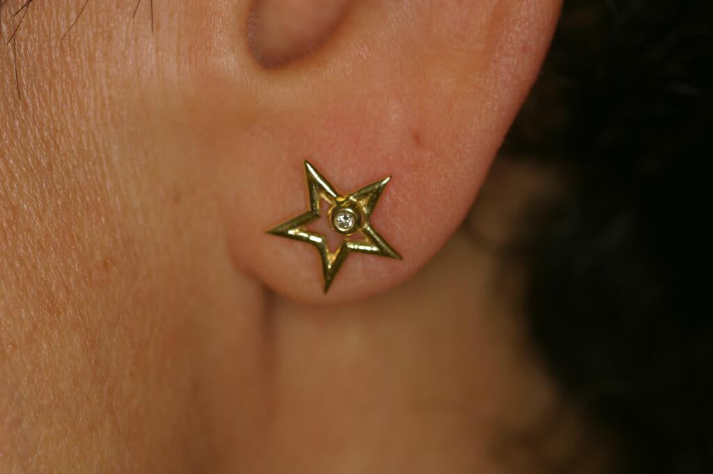 Star Stud Earrings-open-18K Gold with Diamonds: Reach for the Stars-3